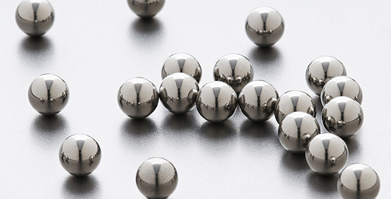 Polishing mechanism of steel balls for bearings.